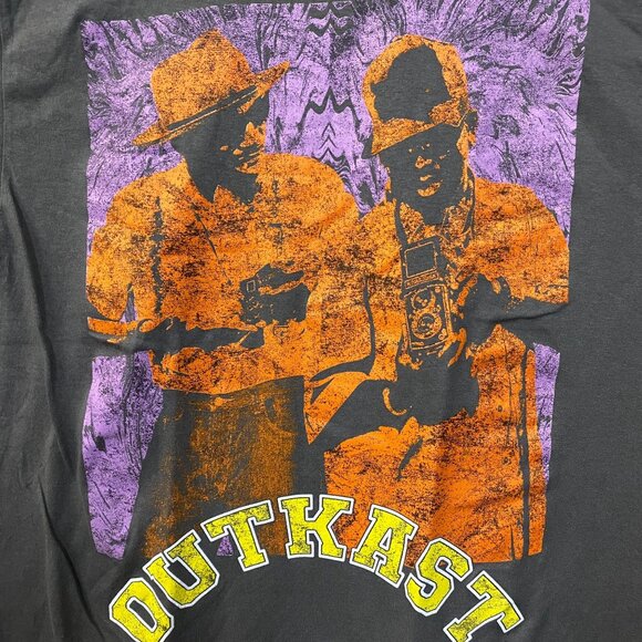 Outkast Atliens Rap Tshirt size Medium - Picture 2 of 4